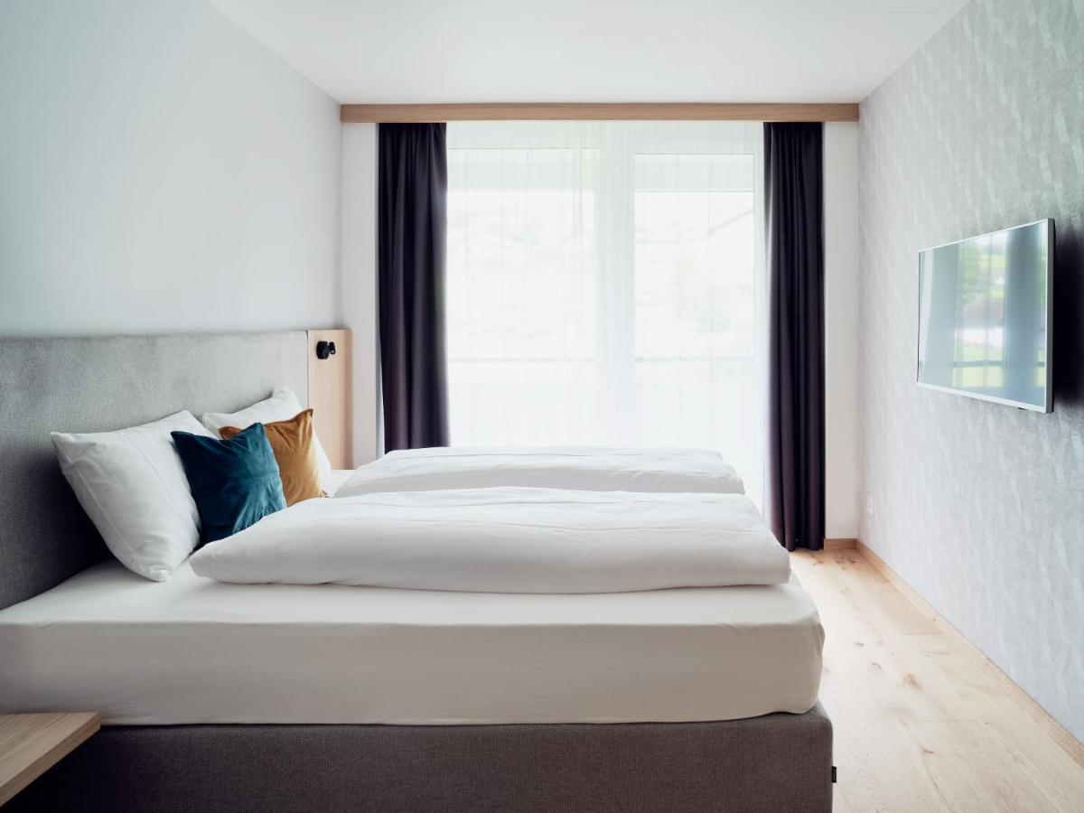 Hotel Neu-Schoenstatt Quarten Kültér fotó